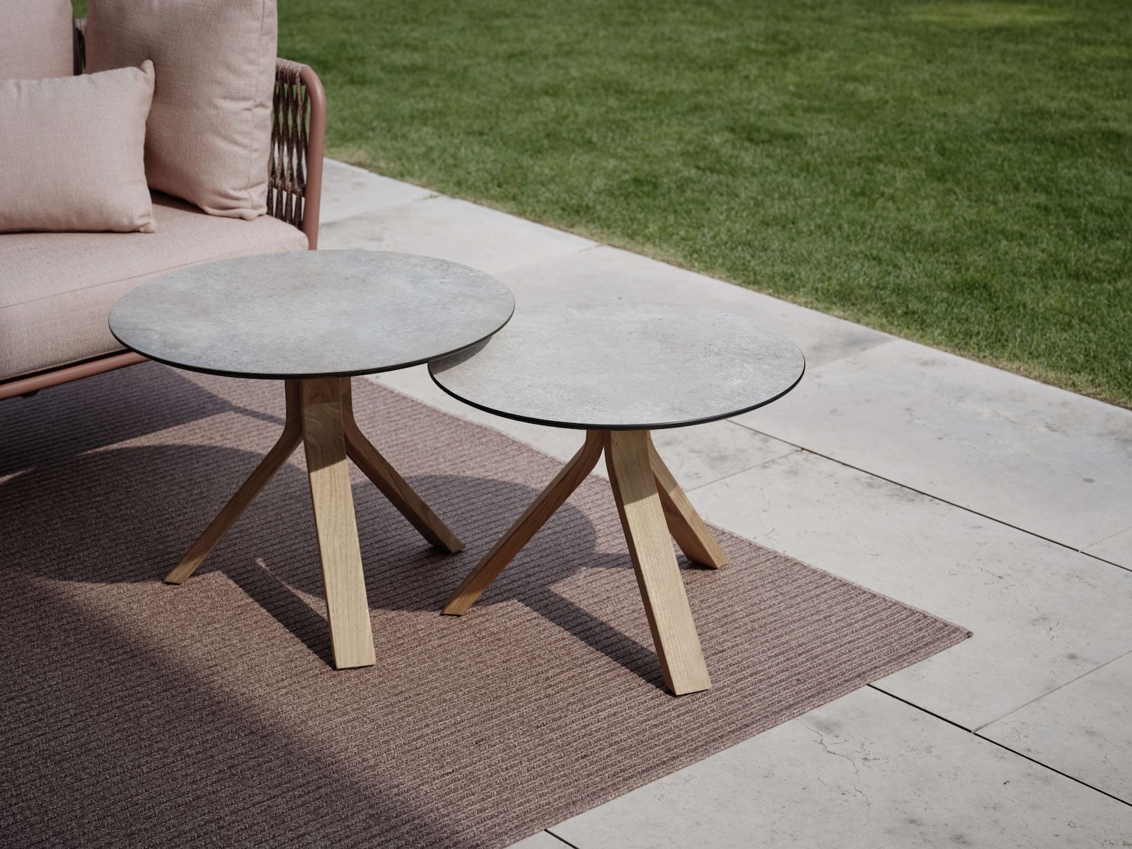 Stern Romy Lounge-Set 4-teilig Lychee/Terra Lounge-Liege Eckelement Tisch