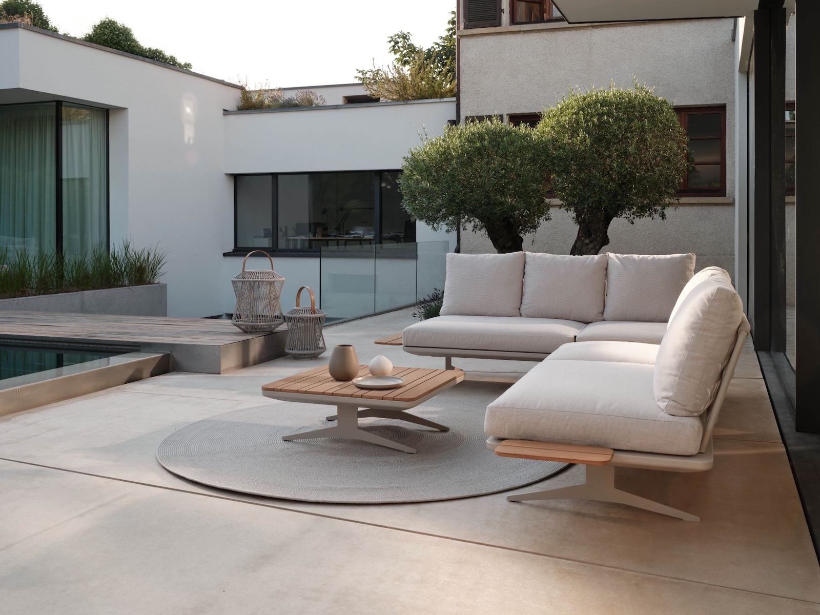 Stern Enya Lounge-Set 7-teilig Greige/Vanilla Lounge-Bank Lounge-Tisch Eckmodul Mittelelement