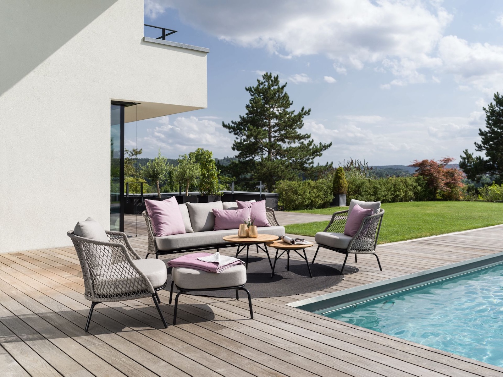 Stern Odea Lounge-Set 5-teilig Greige/Granitgrau Lounge-Bank Lounge-Sessel Tisch Hocker