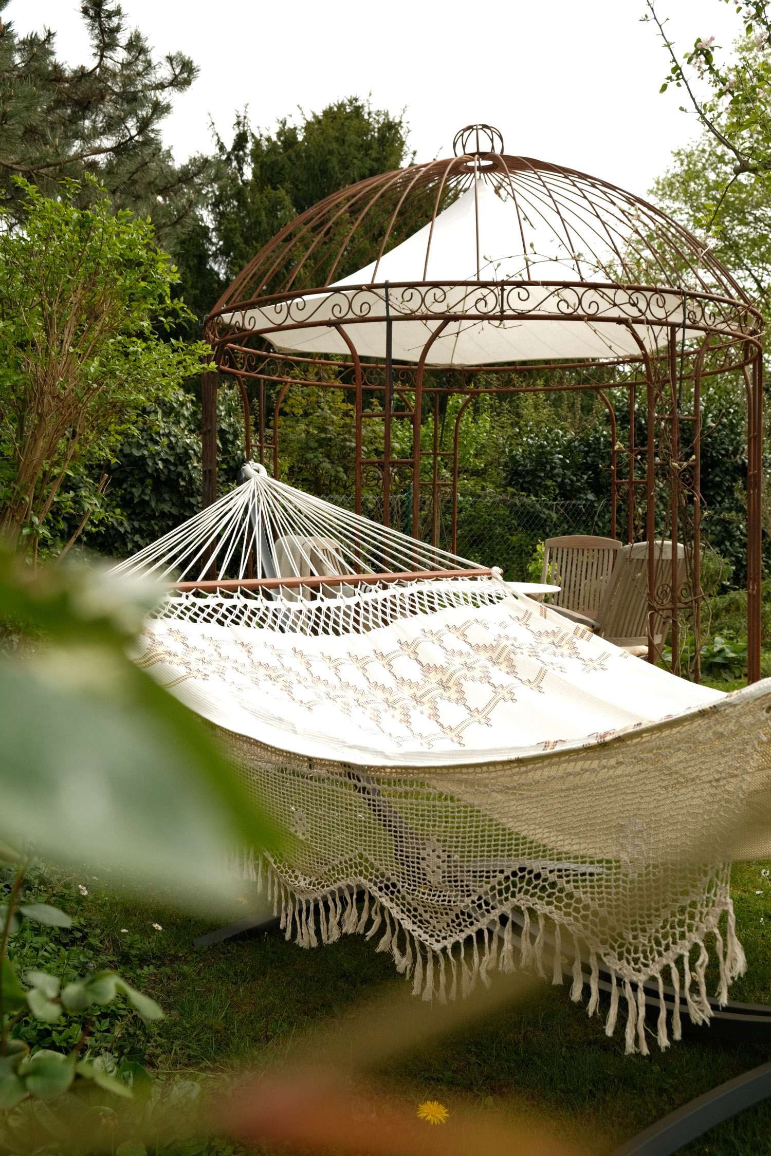 AMAZONAS XXL Makramee Stabhängematte Palacio Boho Liegefläche ca. 240 x 160 cm