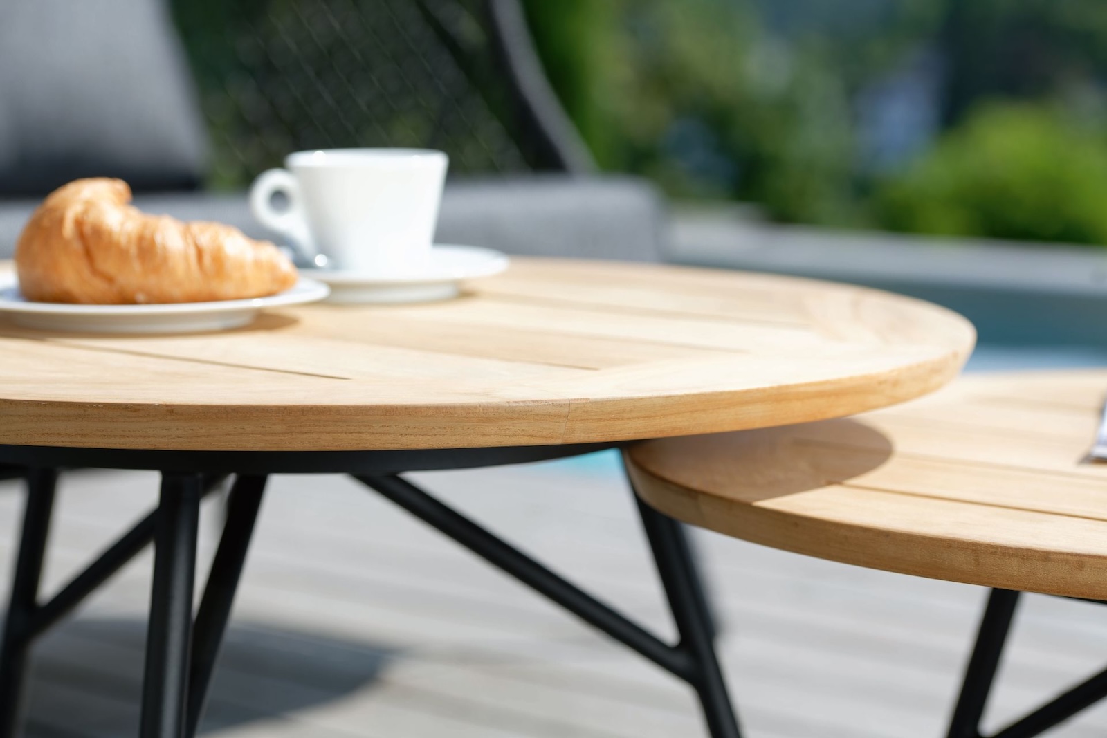 Stern Odea Lounge-Set 5-teilig Greige/Granitgrau Lounge-Bank Lounge-Sessel Tisch Hocker